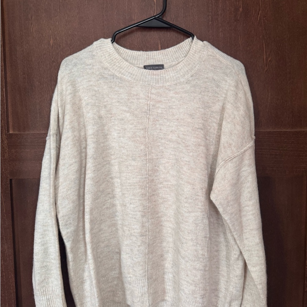 Vince Camuto Cream Sweatshirt